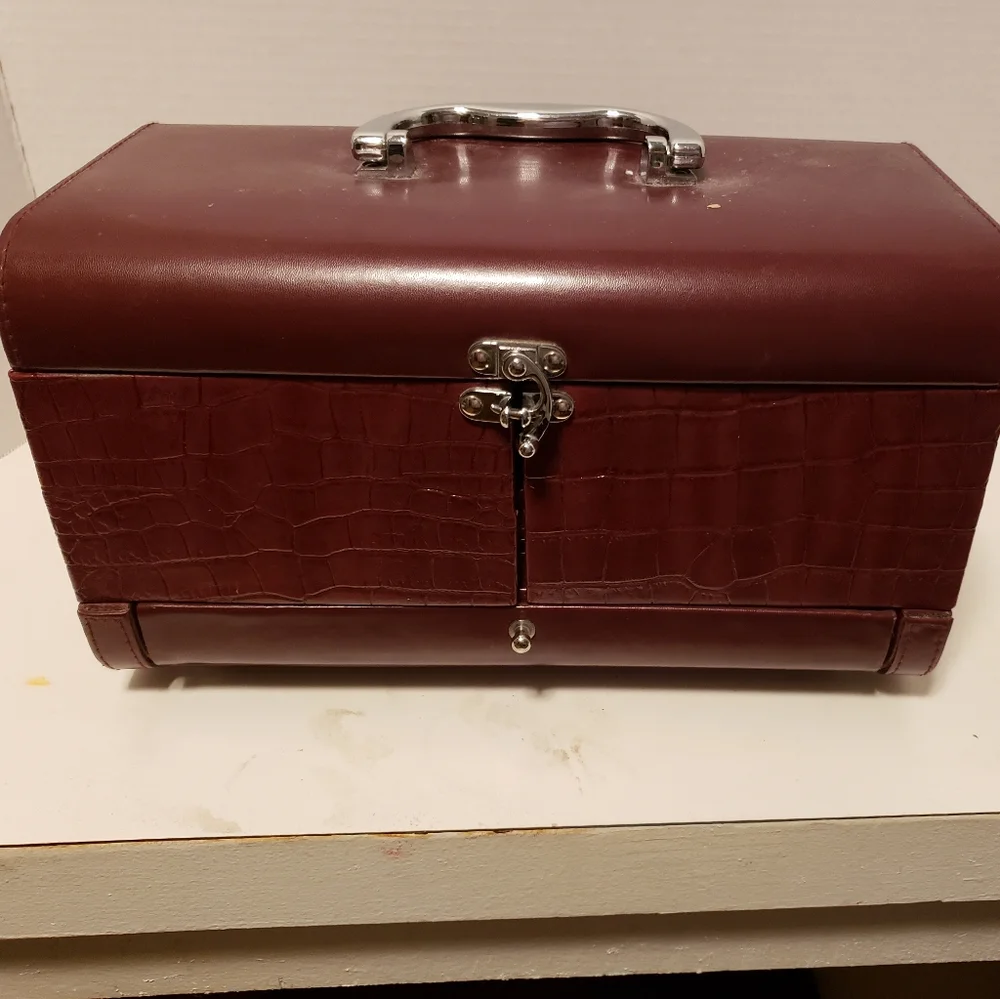 Travel jewelry case, medium size - Picture 2 of 9